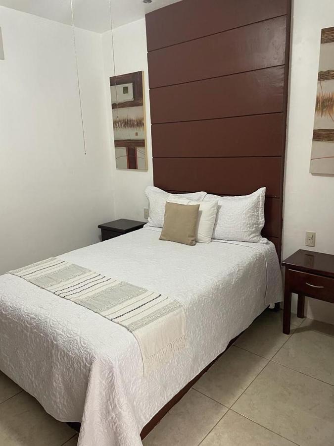 Hotel Real Villa Villa Corona Bagian luar foto